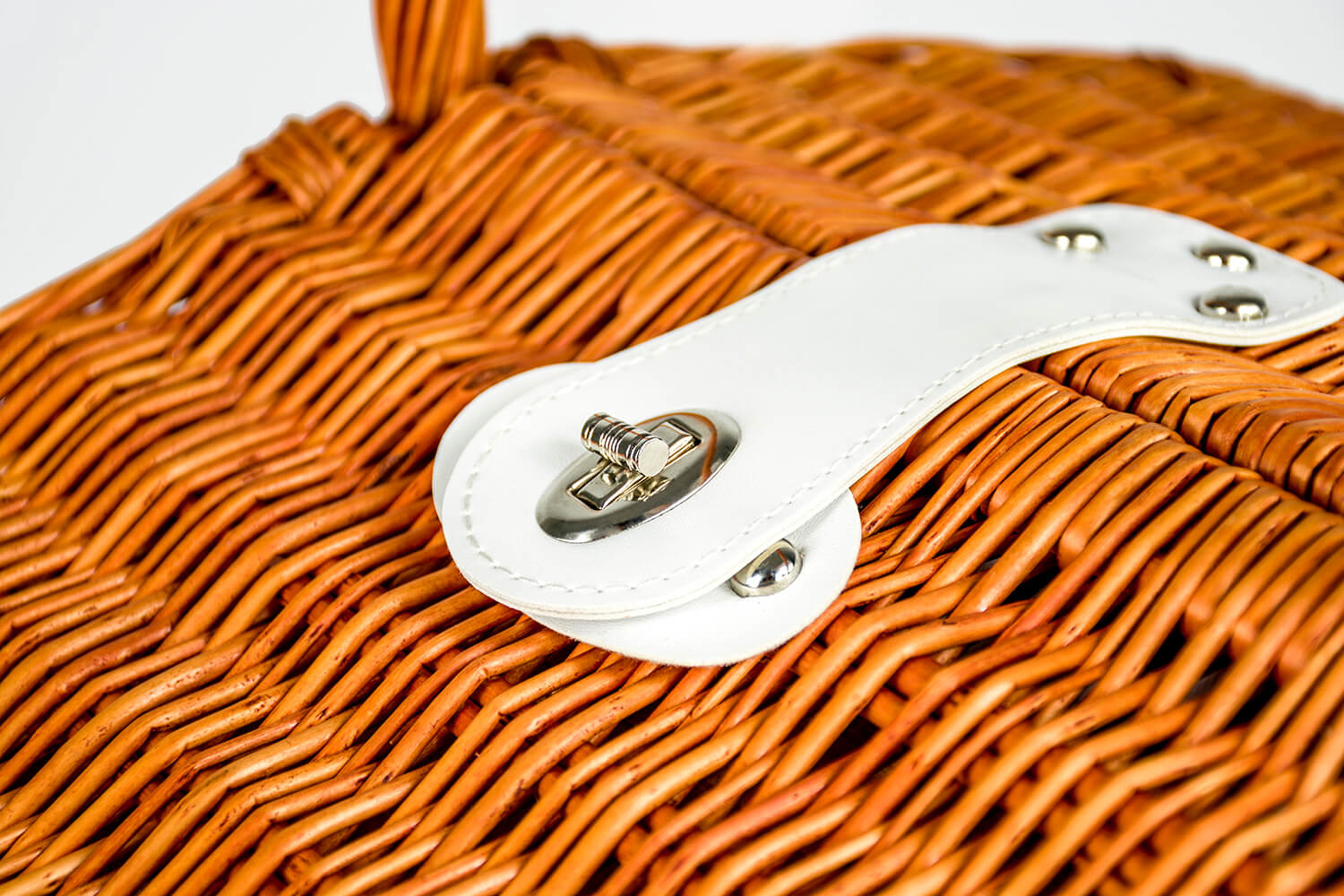 Rieten picknickmand XL 4-persoons + servies & thermotas