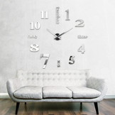 Metalen wandklok met ongelijke cijfers – Zelfklevend – 70 – 130 cm