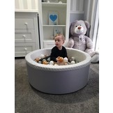 Ballenbad met 200 ballen - Wasbare hoes - 90x30 cm - Grijs / Wit