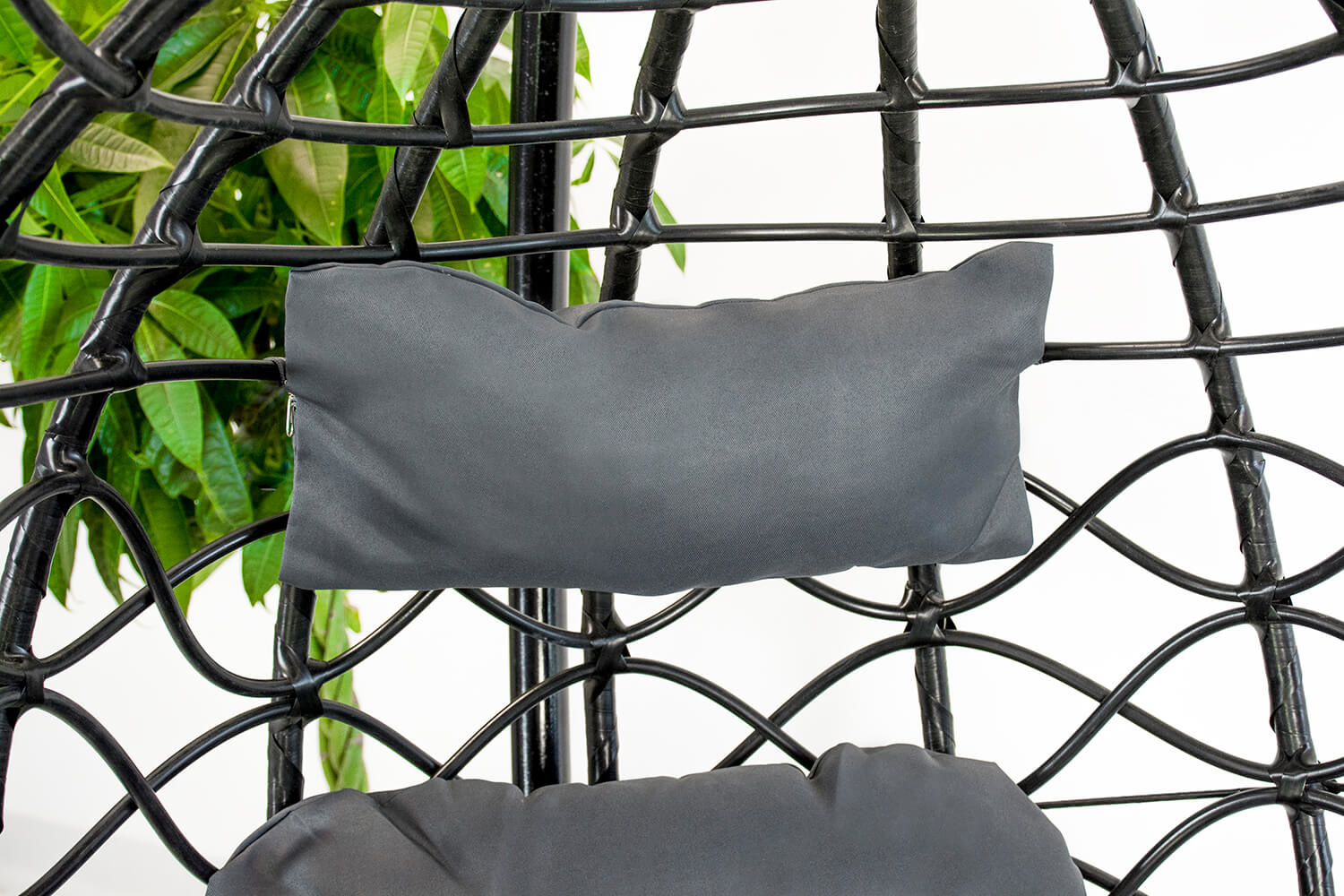 Hangstoel - met frame - zwart - grijs kussen - tot 125 kg