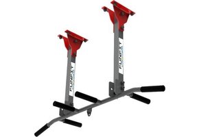 Optrekstang voor wand met bokszak ophanging