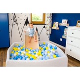 Houten glijbaan - binnen en buiten - leuk voor bij een ballenbak - 146x73cm - grijs