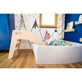 Houten glijbaan - binnen en buiten - leuk voor bij een ballenbak - 146x73cm - grijs