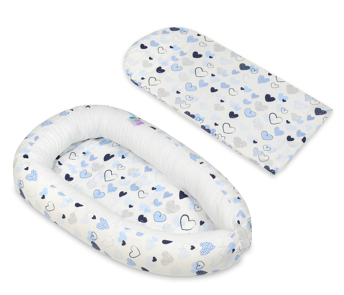 Babynest - baby nestje - 0-8 maanden - 100% katoen - 82x54cm - blauwe hartjes - wit