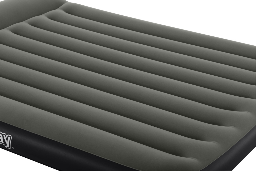 Bestway 67930 - Luchtbed met pomp - 2 persoons - 203x152x30cm