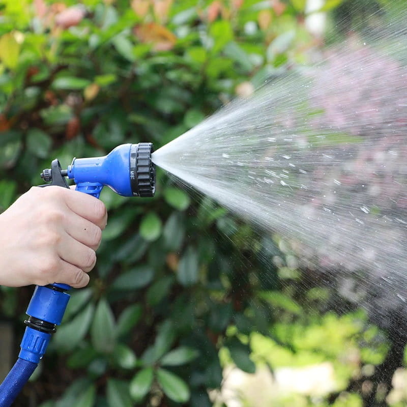 Flexibele tuinslang - 3,5-15 meter - met sproeipistool - blauw