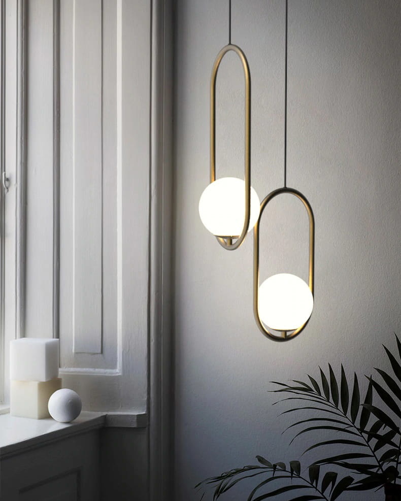 Hanglamp goud - 26x40 cm - met glazen bol ⌀ 20 cm
