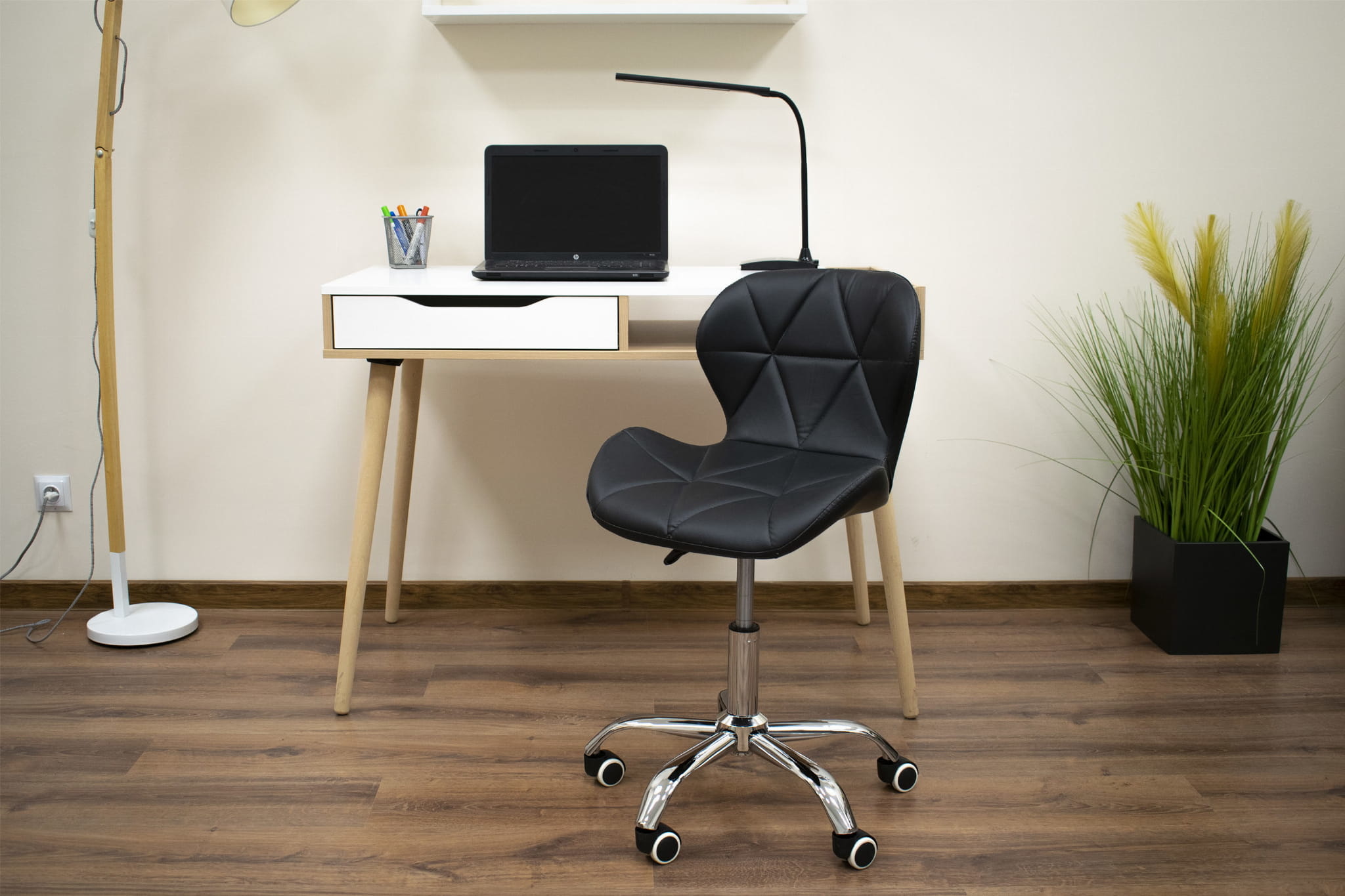 Bureaustoel AVOLA - ergonomisch - ECO-leer - zwart