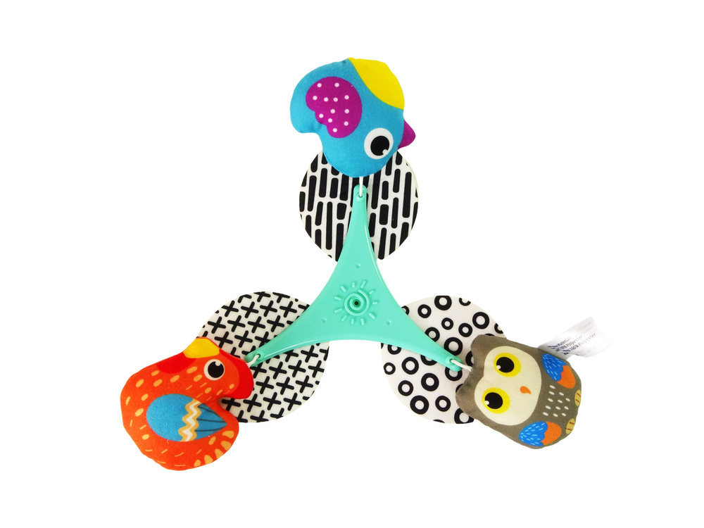 Carrousel voor baby's voor een kinderbedje, een kinderwagen, kleurrijke vogels, een melodie