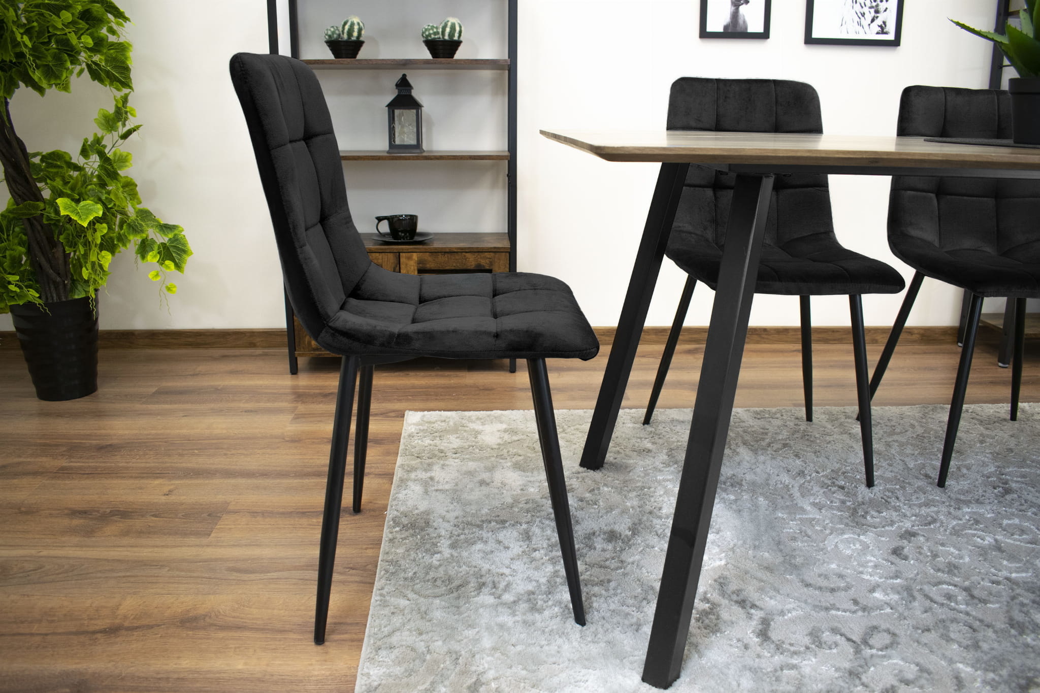 KARA - Velvet eetkamerstoel - zwart - set van 4 eetstoelen
