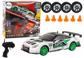 RC super race auto - met extra wielen en kegels - wit