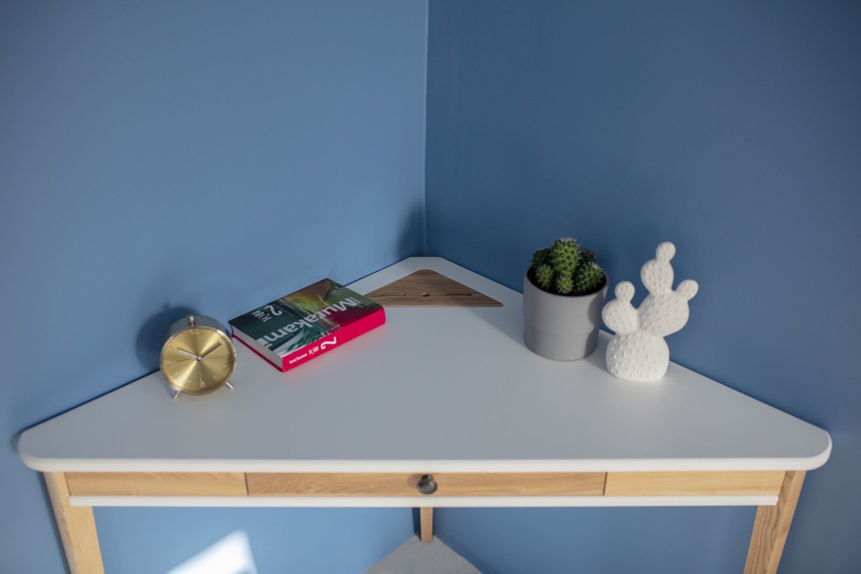 Ashme hoekbureau - wit essenhout & MDF - FSC gecertificeerd