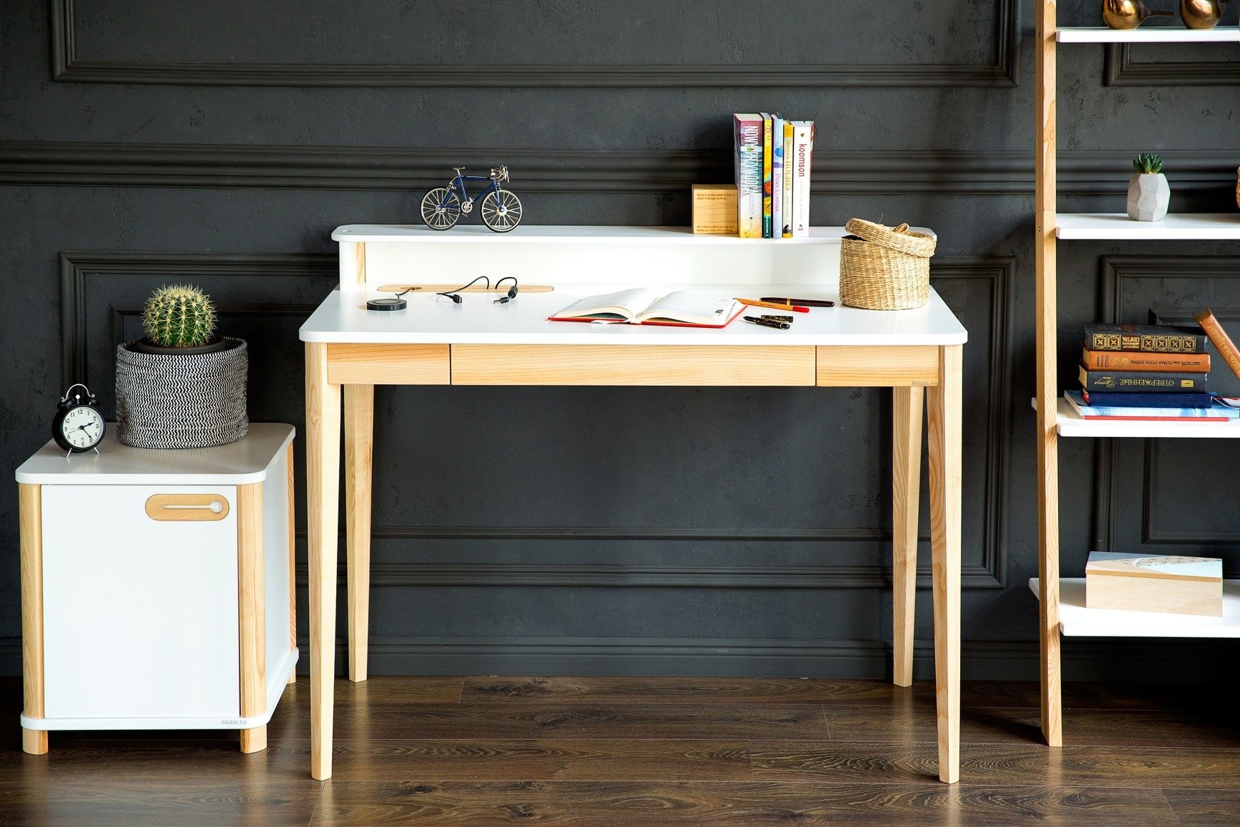 Ashme Schrijftafel in Petrolblauw 110cm breed - FSC gecertificeerd met 1 lade