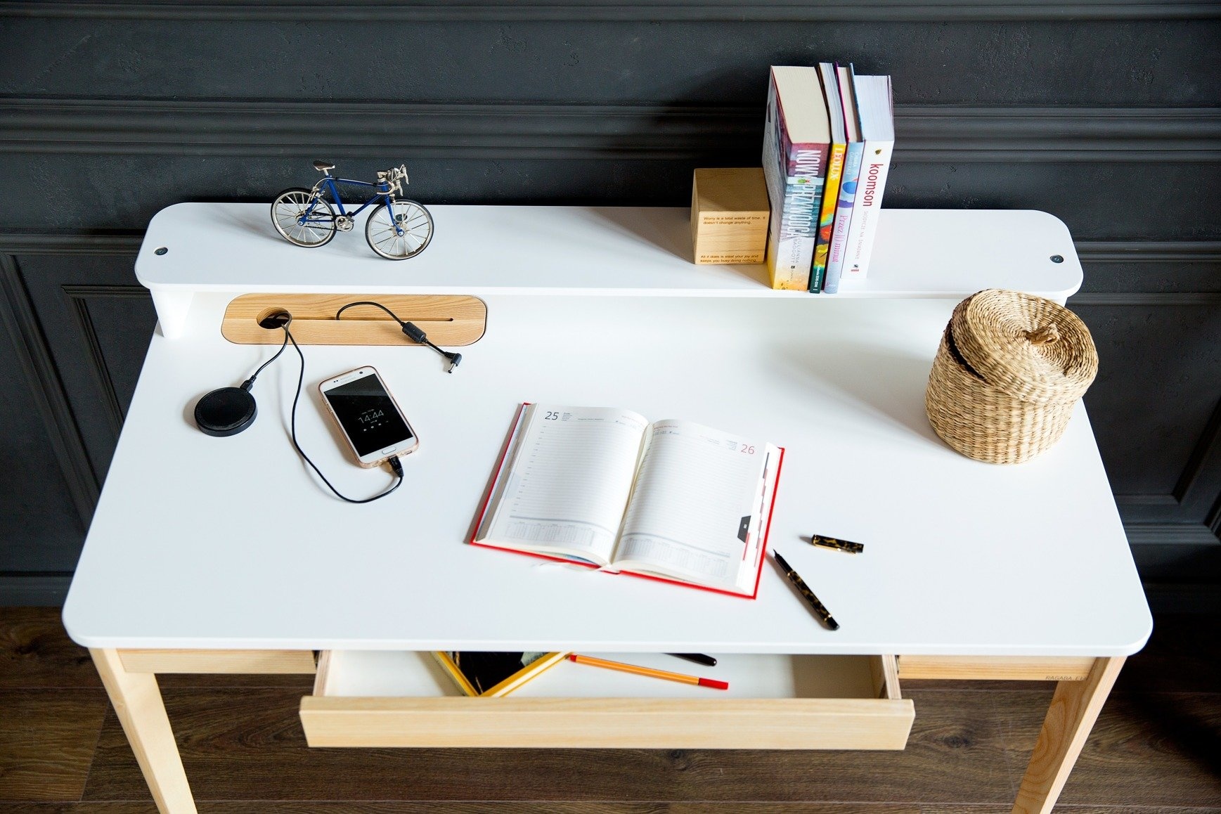 Ashme Schrijftafel in Petrolblauw 110cm breed - FSC gecertificeerd met 1 lade