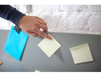 Ashwood Schrijftafel Luka - Essenhout Poten - Vluchtige Munt Kleur - 75x50x94cm