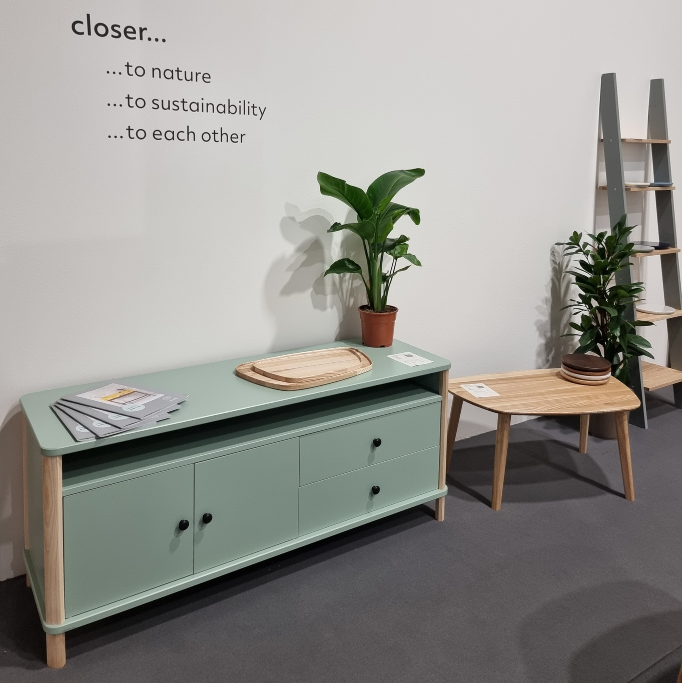 Ashme TV meubel - Saliegroen - 140 x 45 cm - FSC100% & FSCMIX