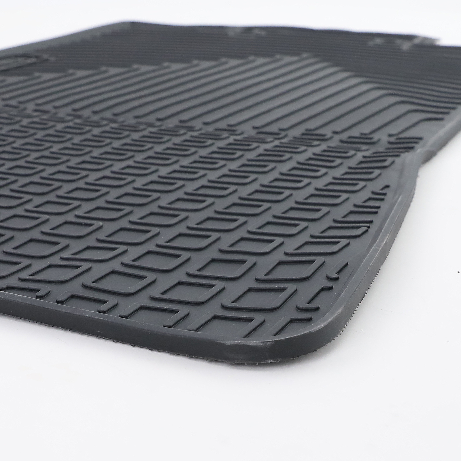 Rubberen vloermatten geschikt voor Nissan X-Trail T32 - 4 stuks Zwart - Premium kwaliteit