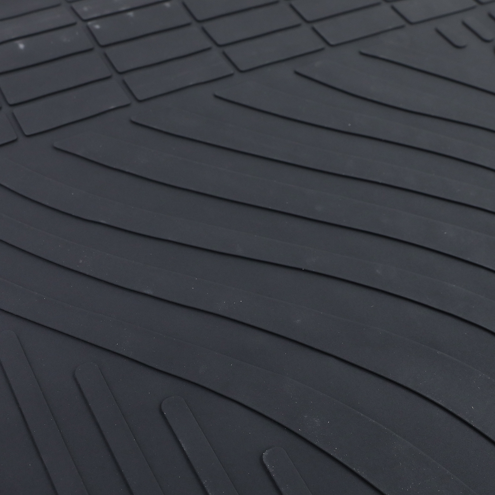 Rubberen vloermatten geschikt voor Peugeot 208 12-19 - Set van 4 - Zwart