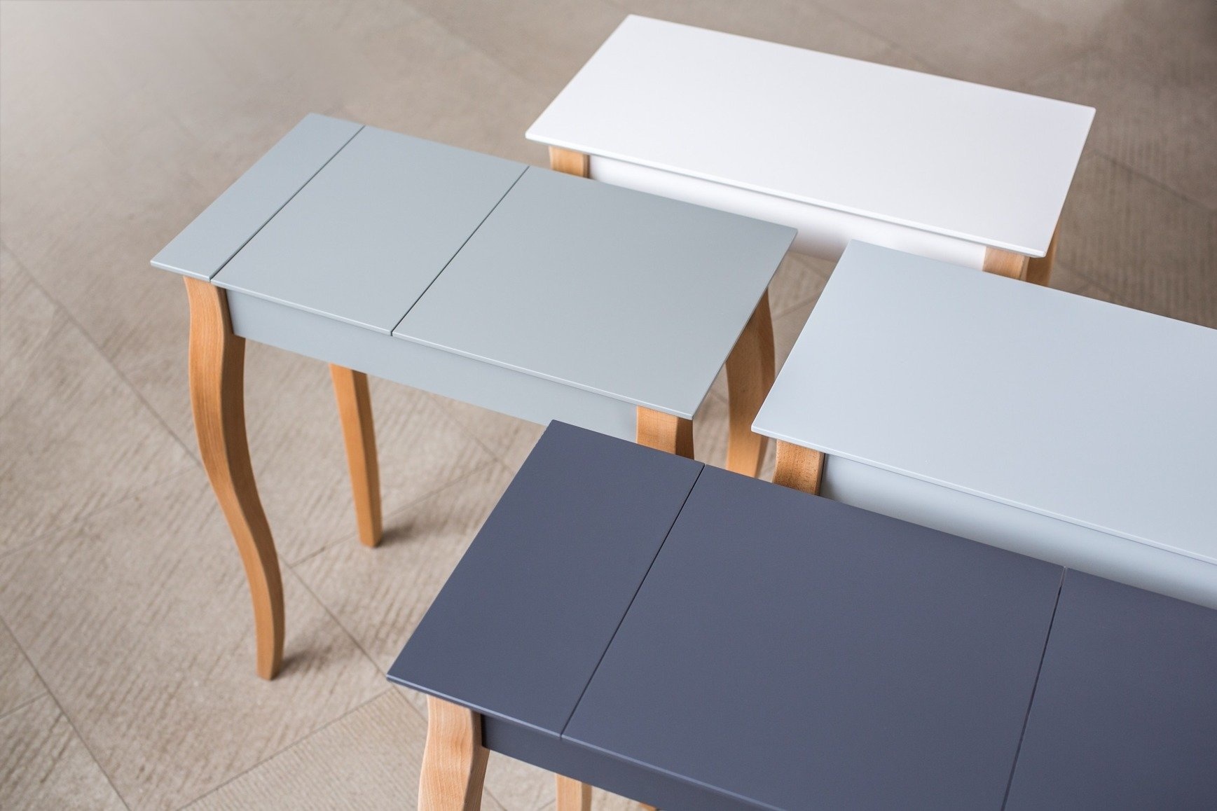 Bijzettafel Lillo - Lichtgrijs, 85x35x74 cm, Beukenhout poten, FSC®-Gecertificeerd