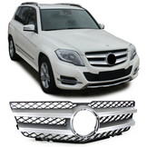 Sport radiateurrooster - geschikt voor Mercedes GLK X204 pre-facelift 08-12 - Zwart zilver - Chromen strips.
