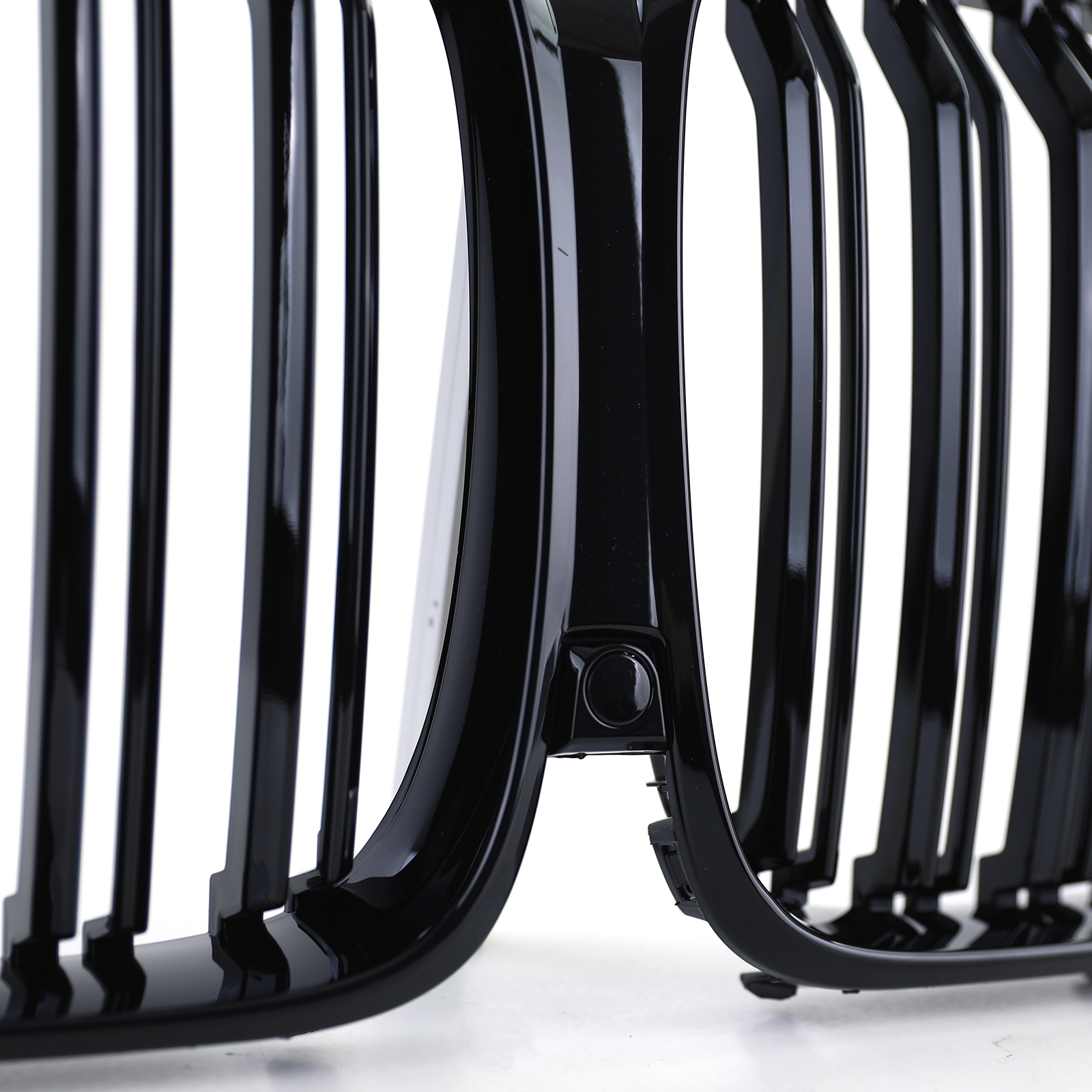 Radiateurrooster geschikt voor BMW X5 G05 - Sportief design - Dubbele stang, glanzend zwart