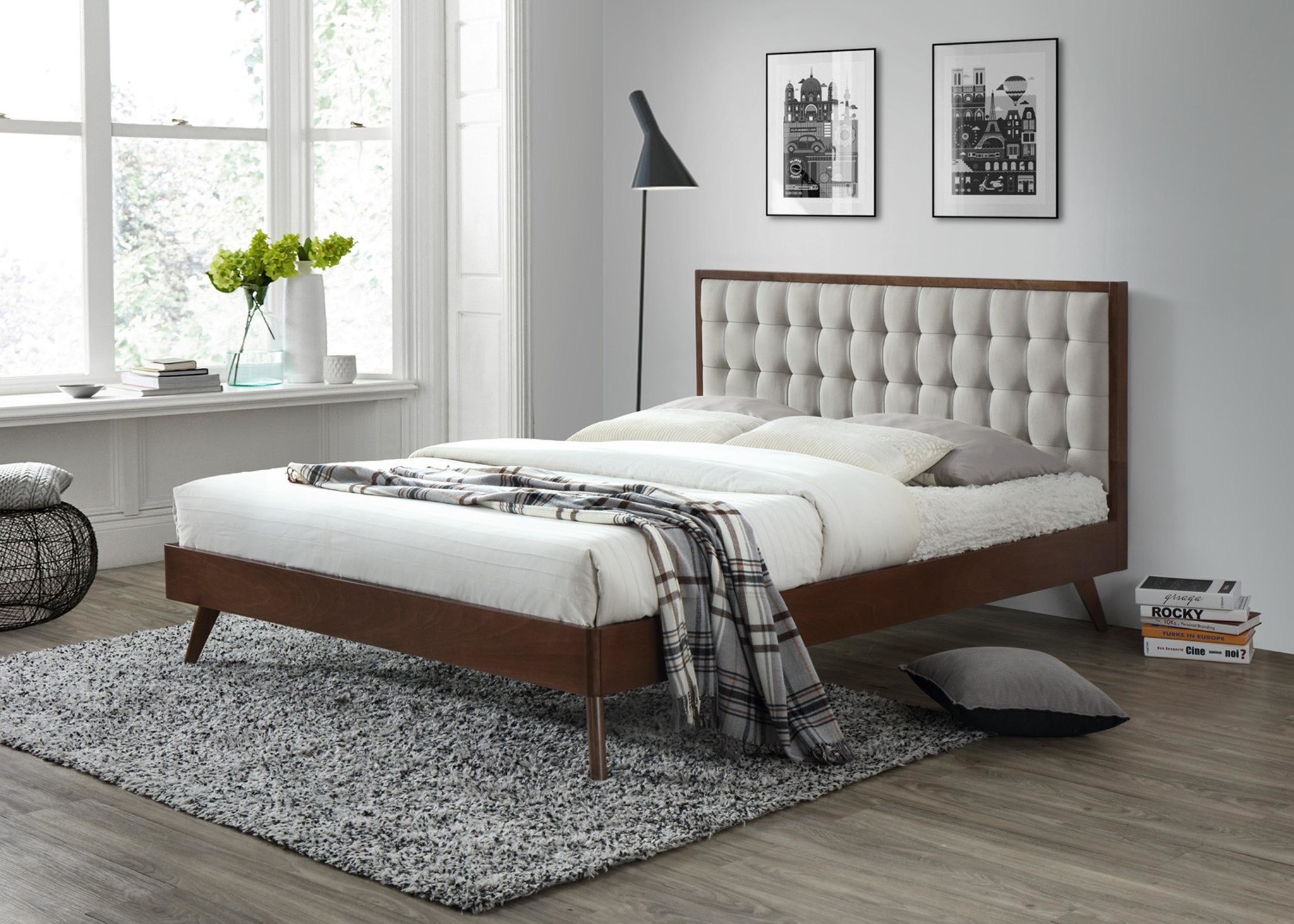 SOLOMO - tweepersoonsbed - stof - massief rubberhout - beige