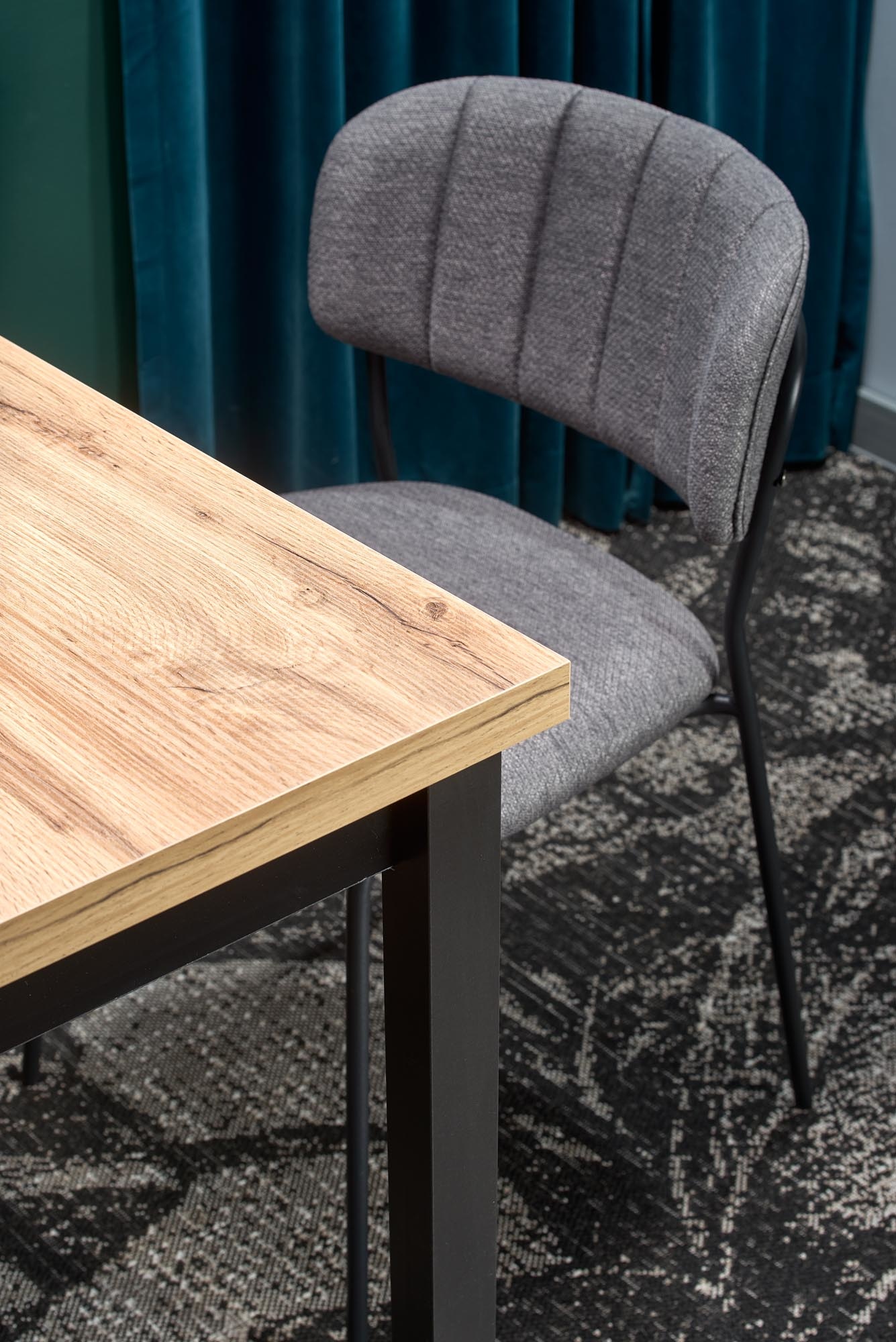 COBALT - eettafel - houten tafelblad - 120x90x75 cm