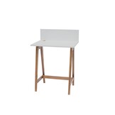 Bureau Luka: Essenhout & MDF, lichtgrijze kleur, eiken poten