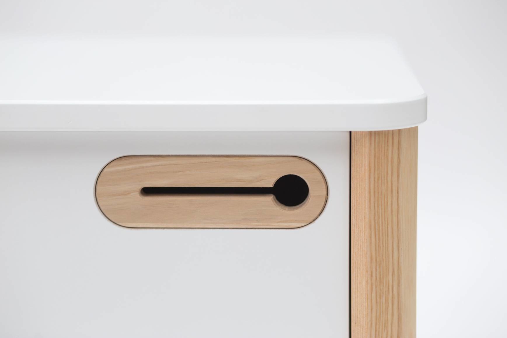 Bureaukast Ashme - Bruin Beige, 42x42x48 cm, MDF en Essenhout, FSC gecertificeerd