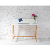 Bureau Luka | Essenhouten poten | Petrolblauwe kleur