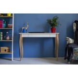 Bureau Lillo | Wit gelakt MDF | Beukenhouten poten | FSC gecertificeerd