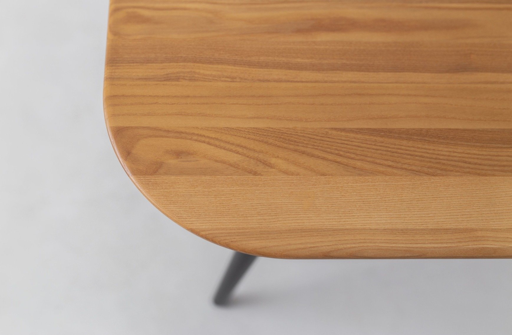 Contrast Eettafel 180x90 cm | Eiken tafelblad | Witte poten