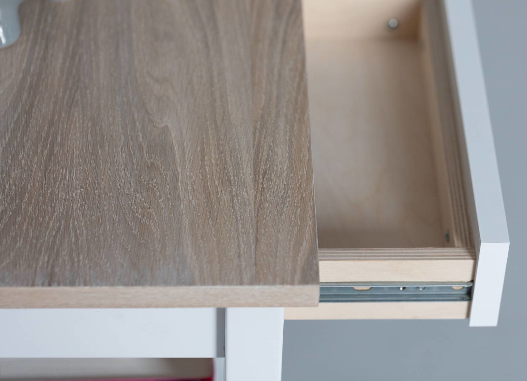 Entlik Nachtkastje - Wit Eiken, Beukenhout en Eikenfineer | 70cm Hoog