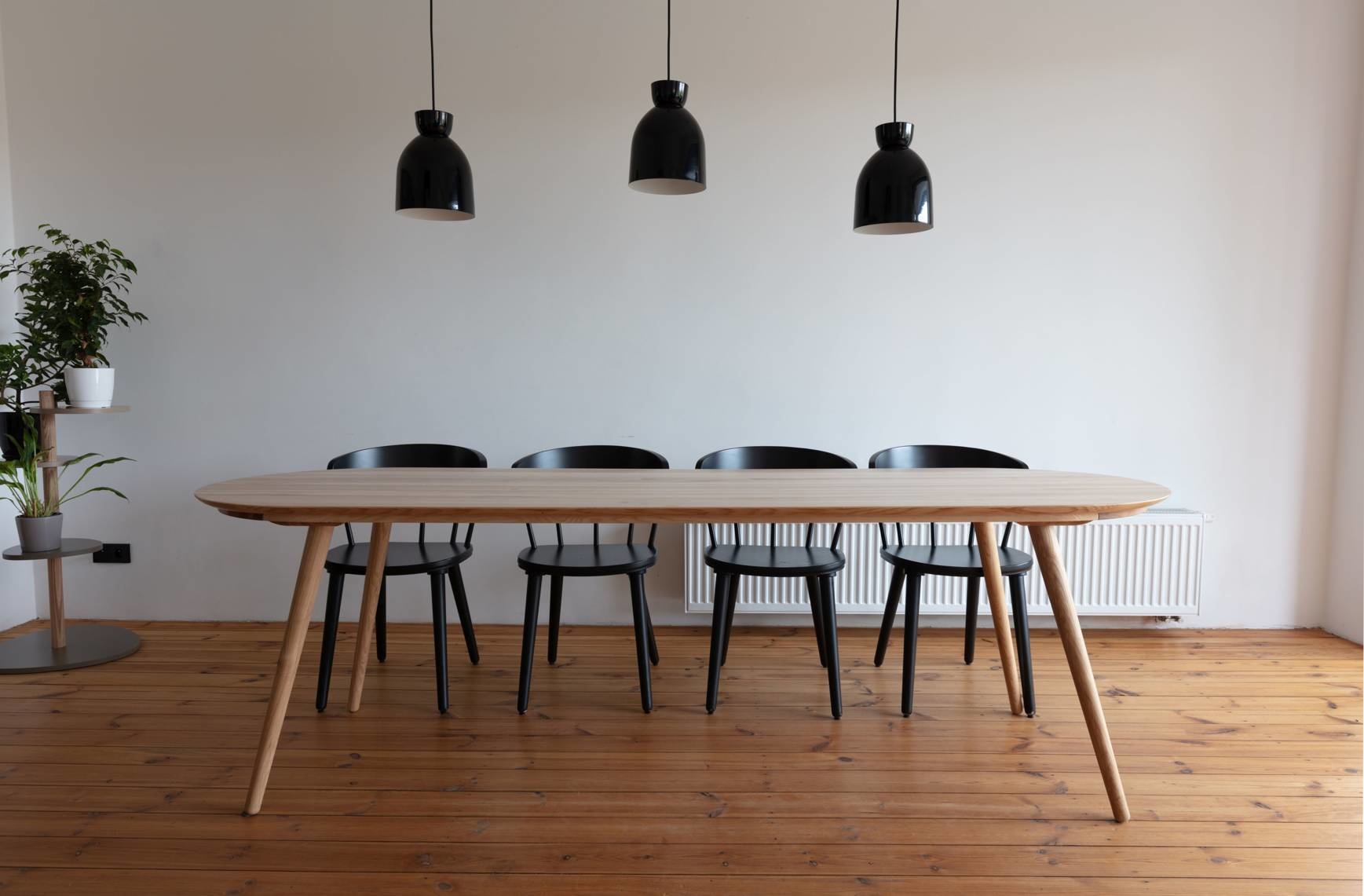 Eettafel Contrast van Essenhout - 240x80x75 cm - FSC100% & FSCMIX gecertificeerd