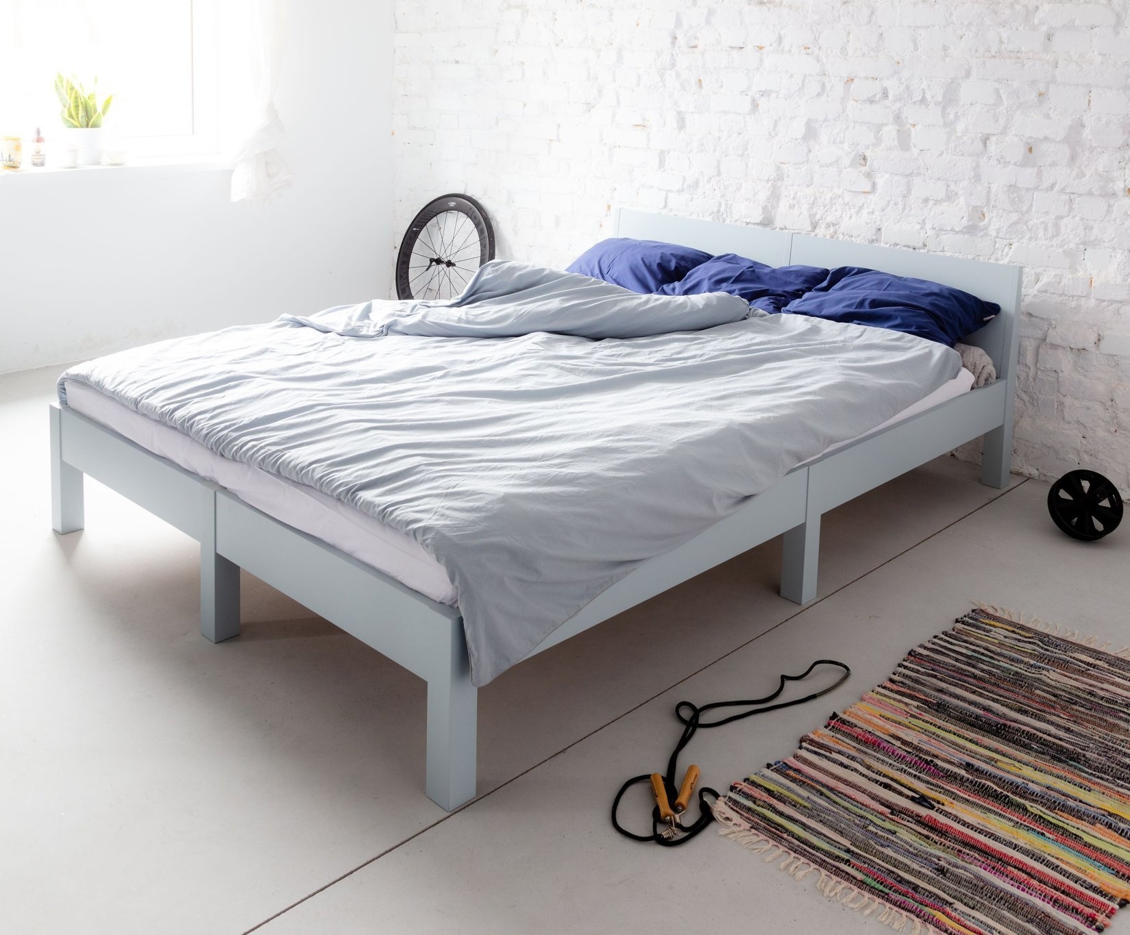 Dabi Bed - 140x220cm, Lichtgrijs, FSC Gecertificeerd