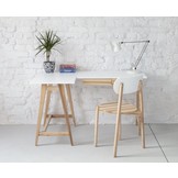 Hoekbureau Luka: essenhout poten, wit gelamineerd MDF & 2 lades