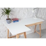 Hoekbureau Luka | Beverbruin | Linker oriëntatie | Essenhout poten