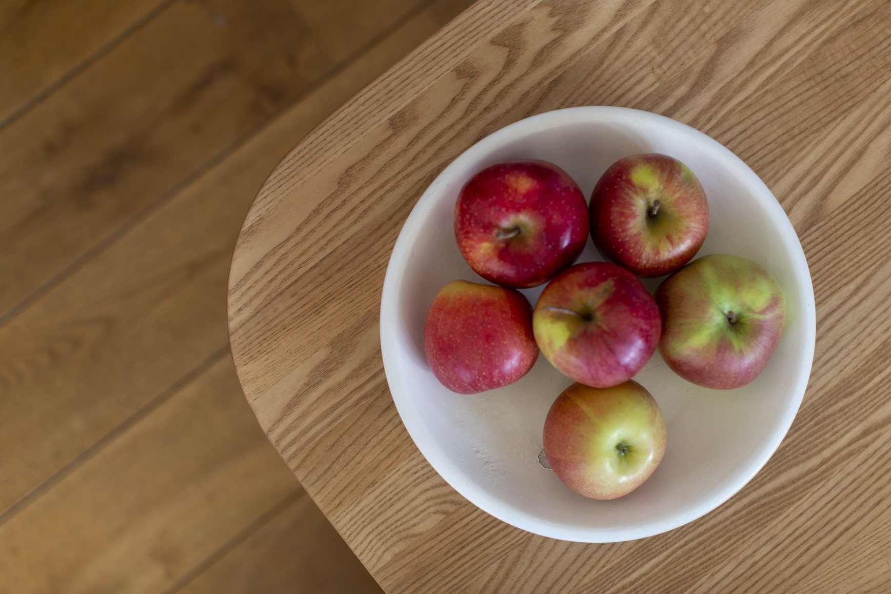 Essenhouten salontafel - Pick, witte poten, 31x103x97 cm
