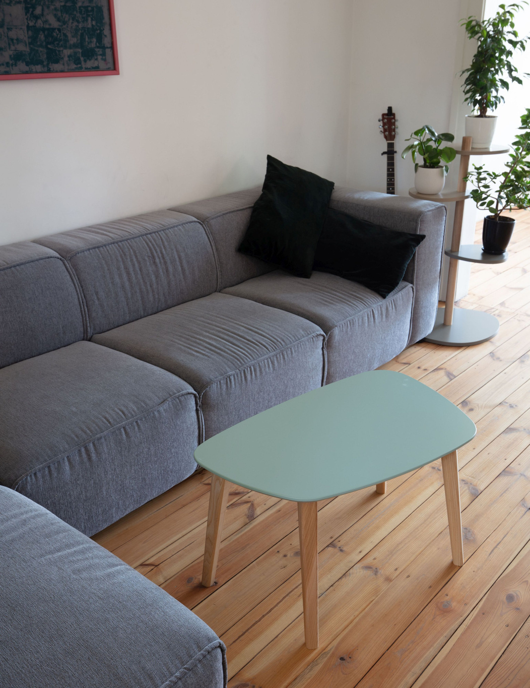 FSC-endocarp salontafel in krijtwit & essenhout