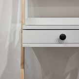 Leno ladderplank in roze, FSC-gecertificeerd met 2 lades & Essenhouten afwerking