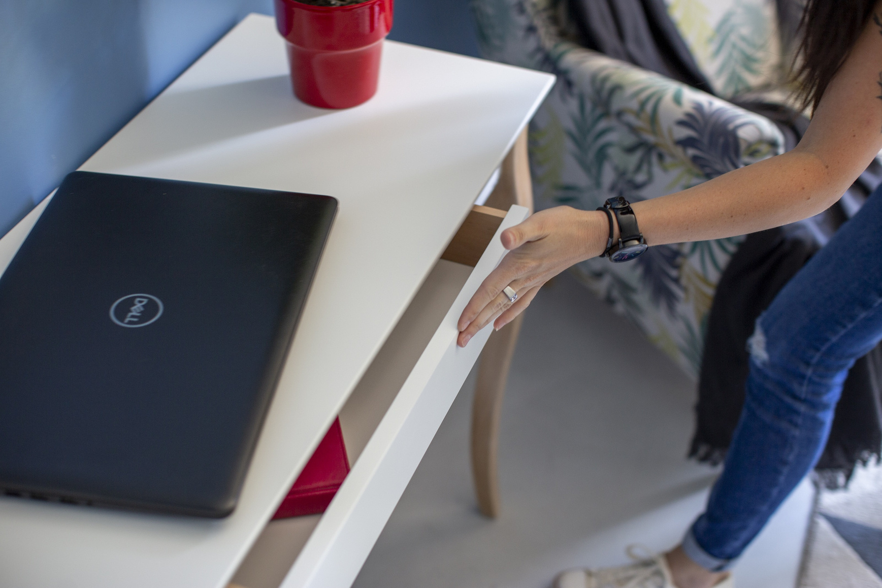 Lillo Bureau | Beukenhouten Poten | Vluchtige Munt | FSC-Certified