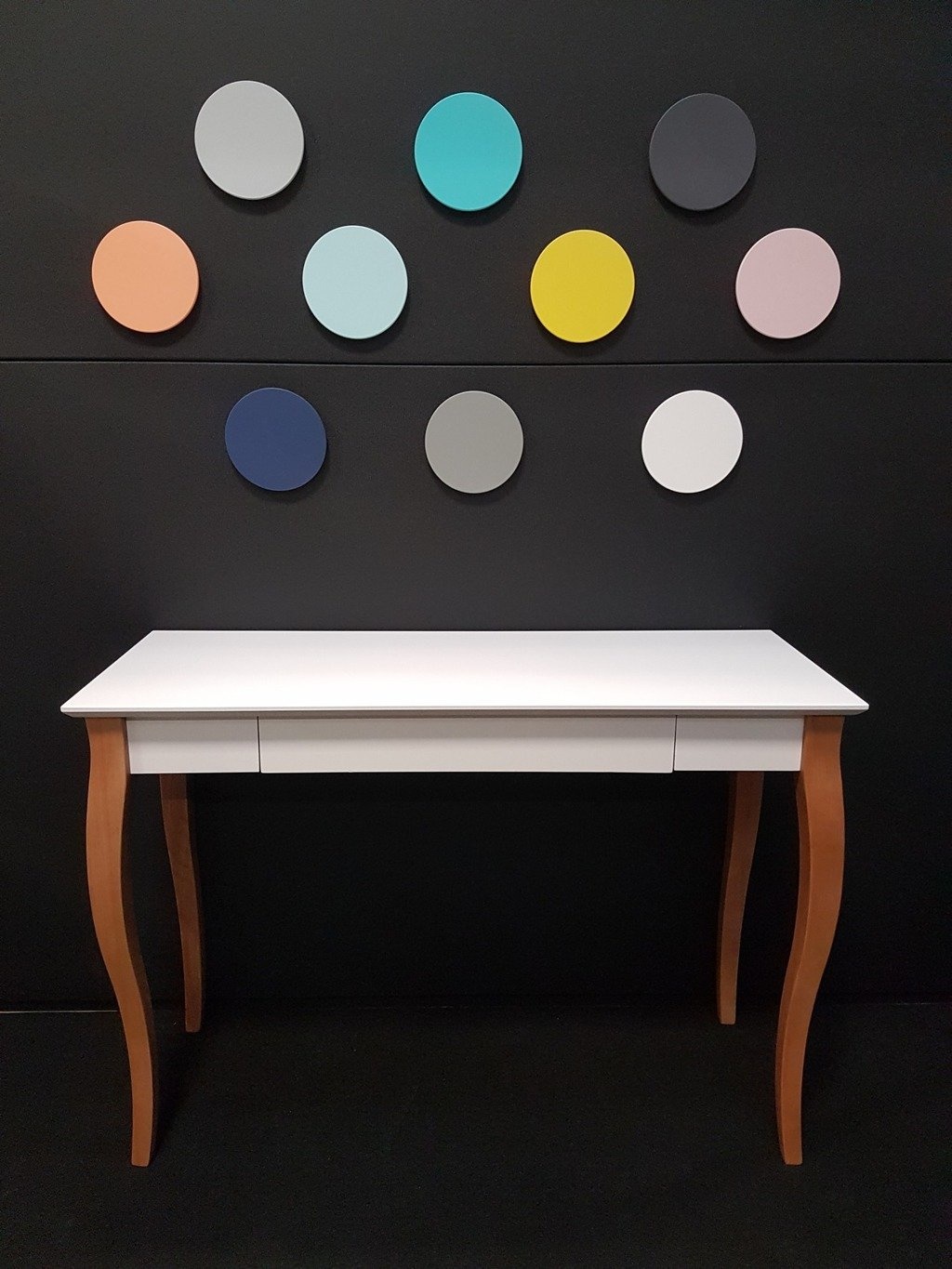 Lillo lichtgrijs beukenhouten bureau met lade - 105 cm breed