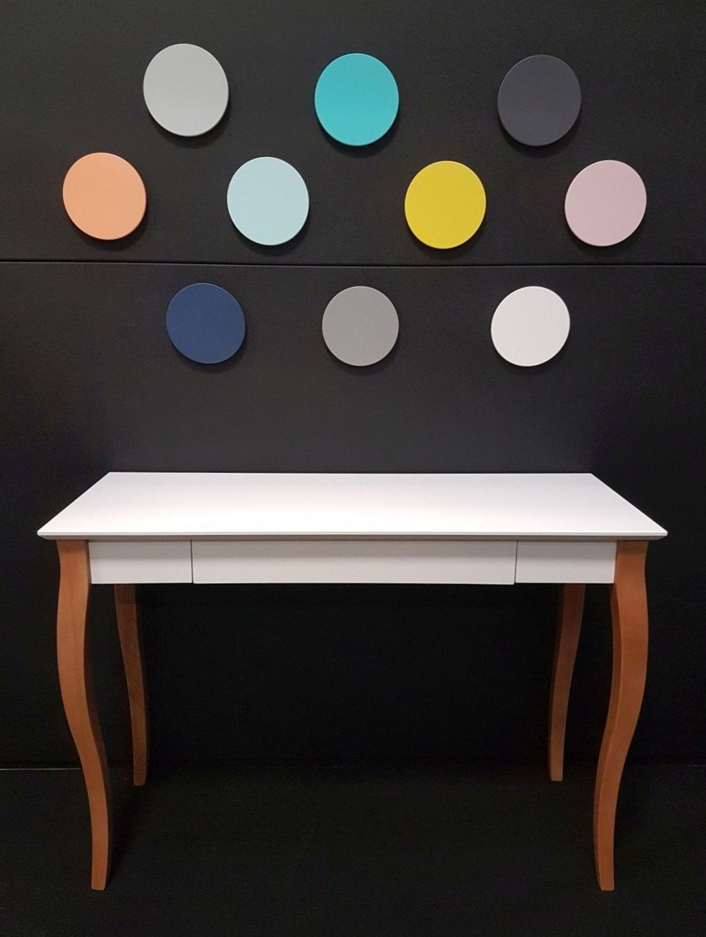 Lillo schrijftafel - 65cm breed, marineblauw, 1 lade, natuurlijk beukenhouten poten