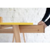 Luka Hoekbureau in Roze met Essenhouten Poten - 135x85 cm