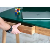 Luka Hoekbureau in Roze met Essenhouten Poten - 135x85 cm