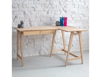 Luka L-vormig bureau | 135x85cm | Essenhouten poten | 2 lades