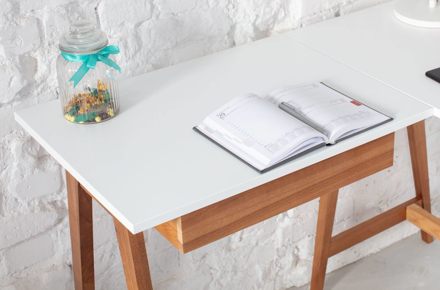 Luka Hoekbureau in Bruin Beige met Eiken Poten - 1 Lade - 115x85cm