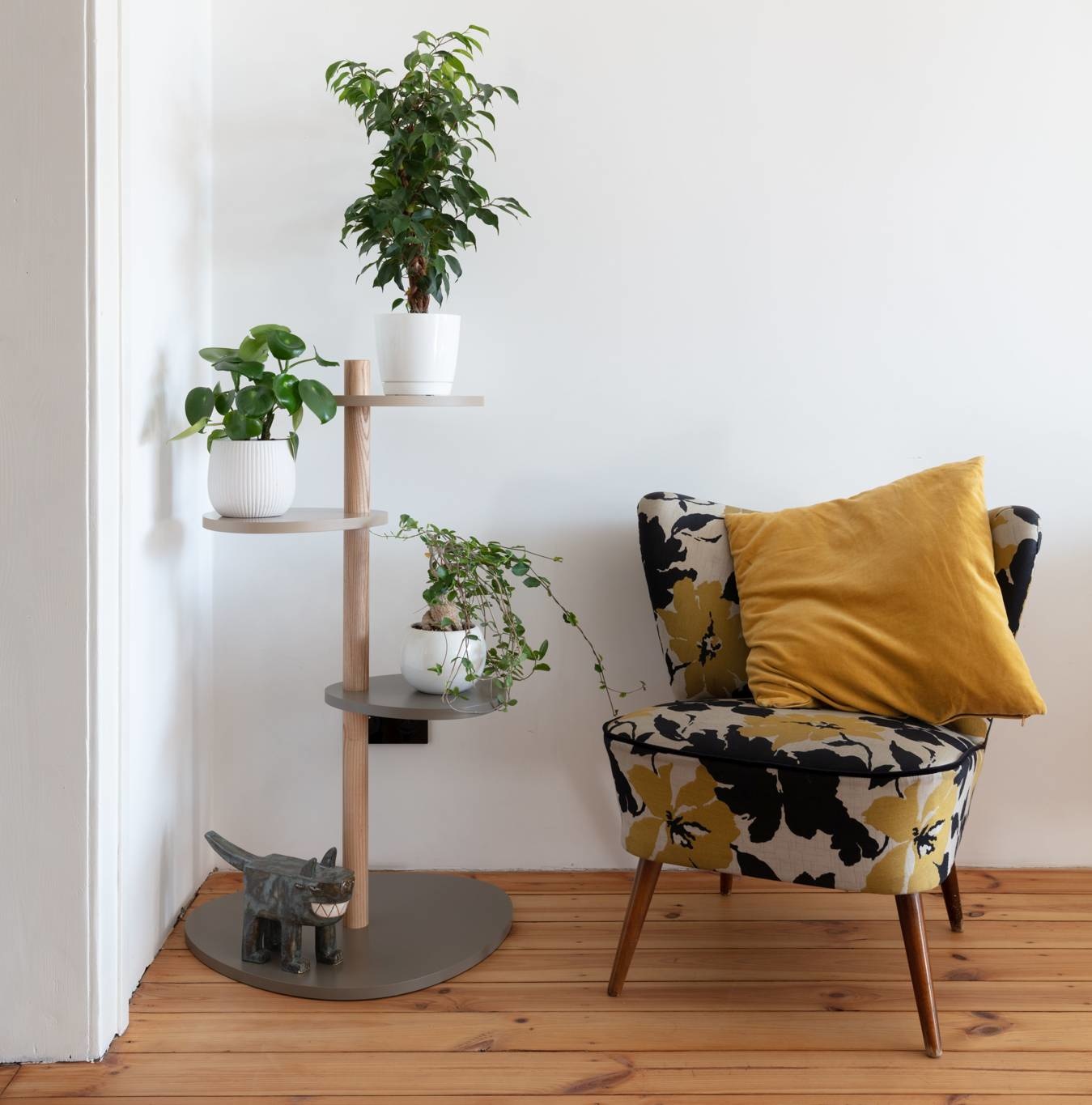 Magla donkergrijze plantenstandaard, FSC gecertificeerd, 3-laags, 55x91x50cm