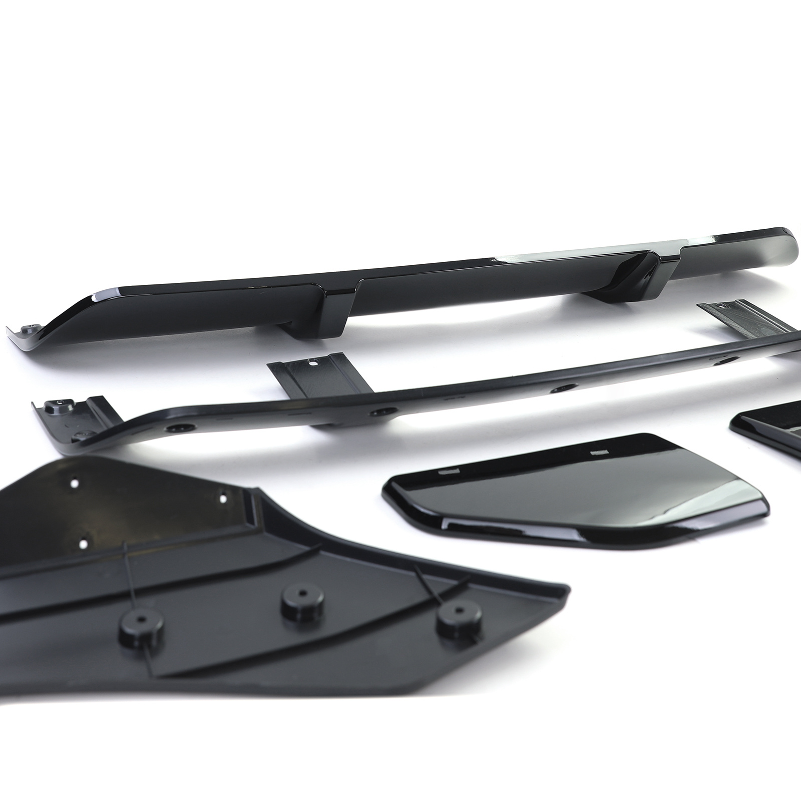 Achterdiffusor - BMW X5 F15 13-18 - zwarte glans - prestaties optiek