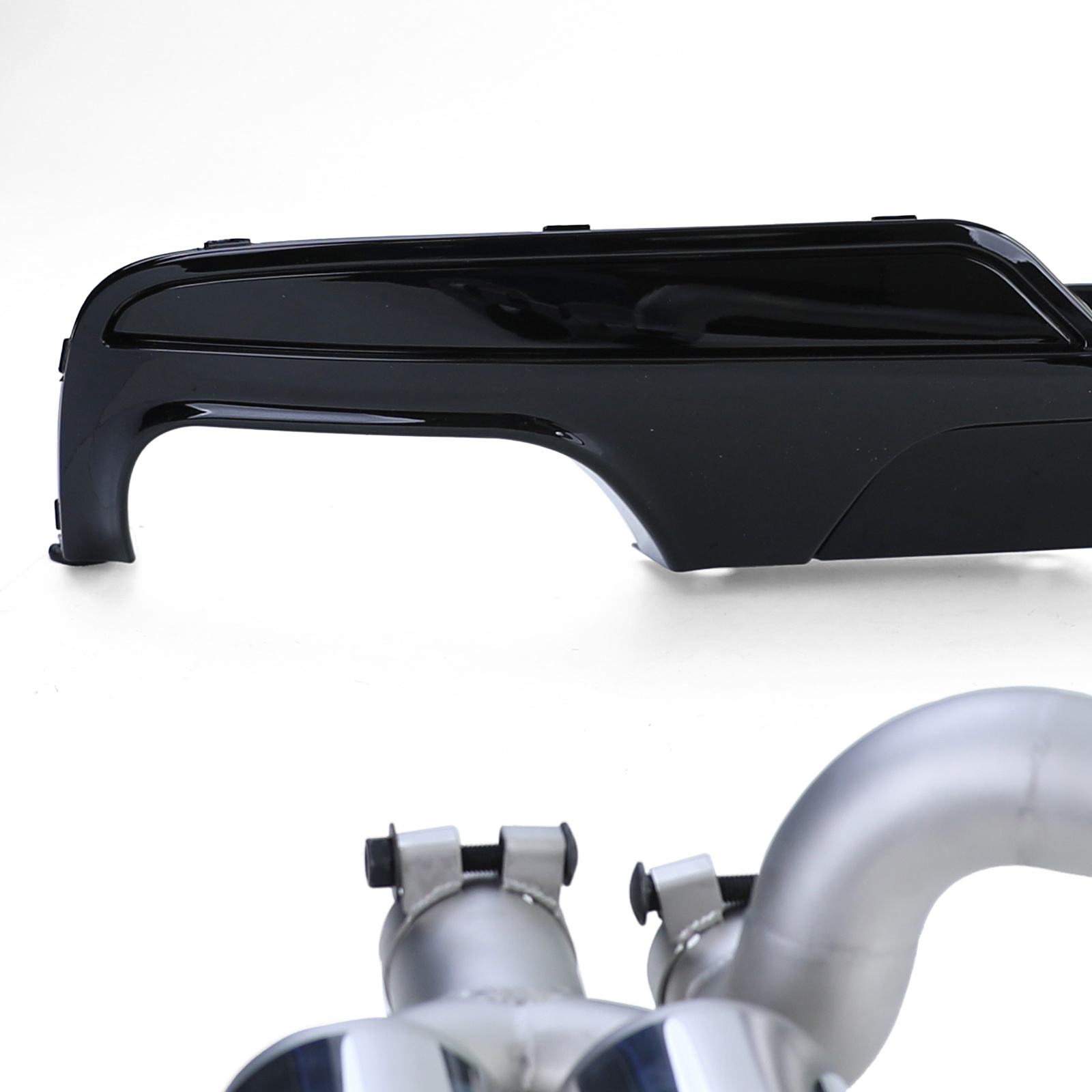 Achterdiffusor geschikt voor BMW F10 F11 520 525 528 530 - RVS - Sport optiek